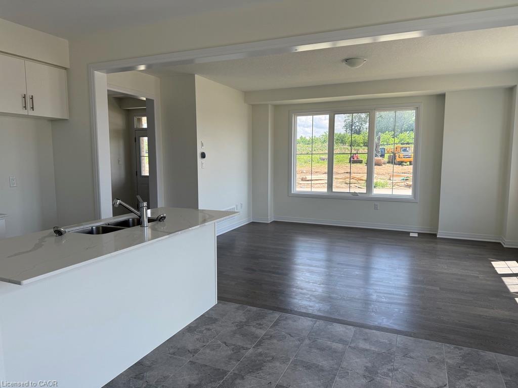 40 Turnbull Drive Property Photo 8