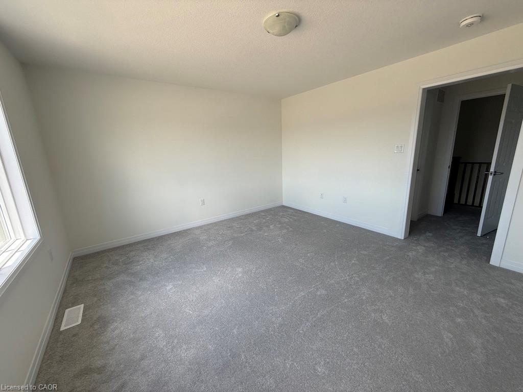 40 Turnbull Drive Property Photo 10