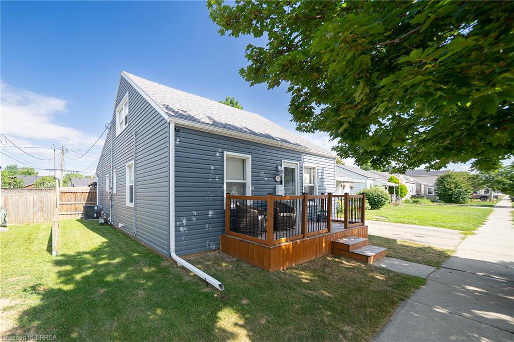 77 Eighth Avenue Property Photo 1