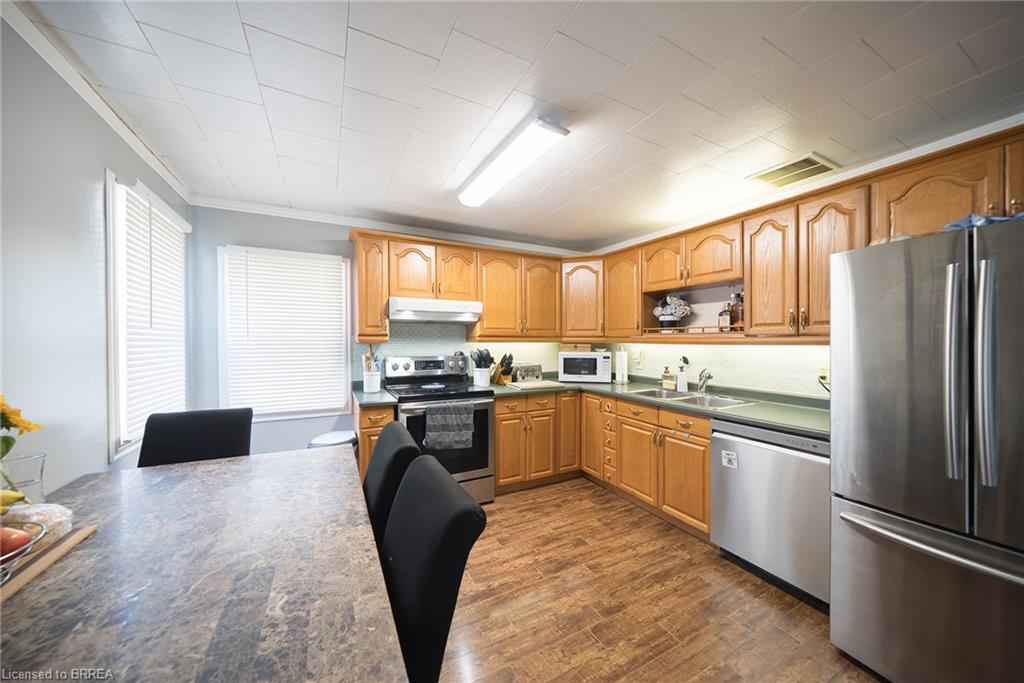 77 Eighth Avenue Property Photo 7