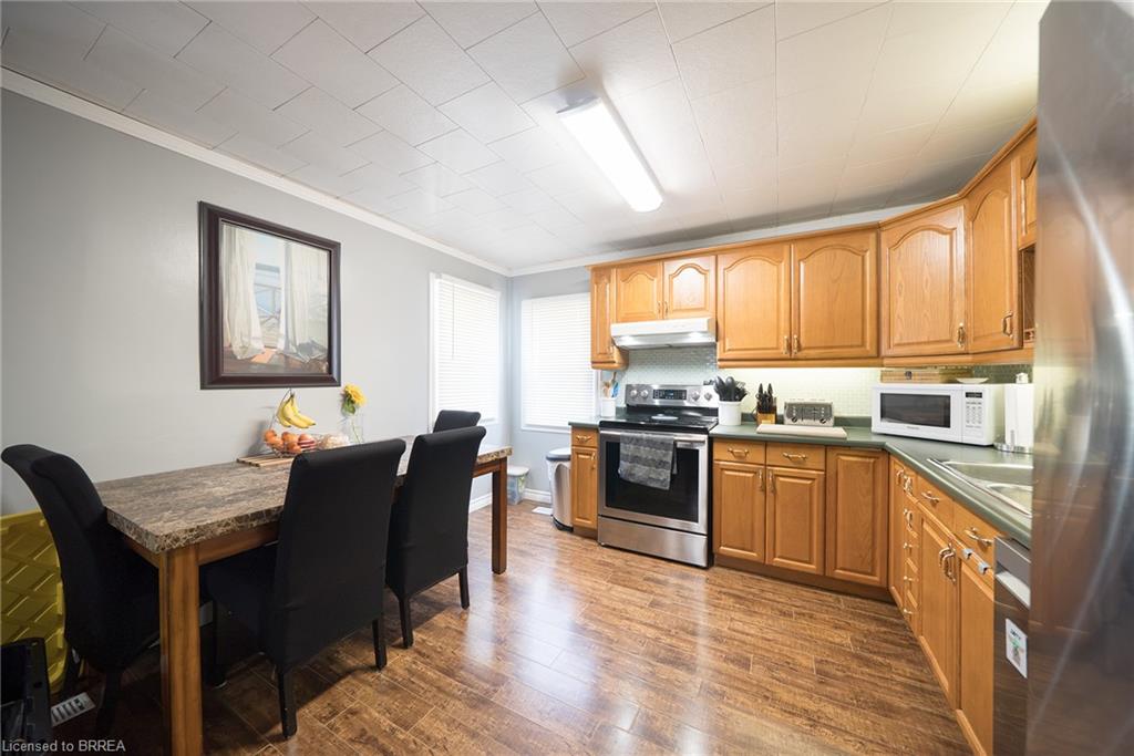 77 Eighth Avenue Property Photo 8