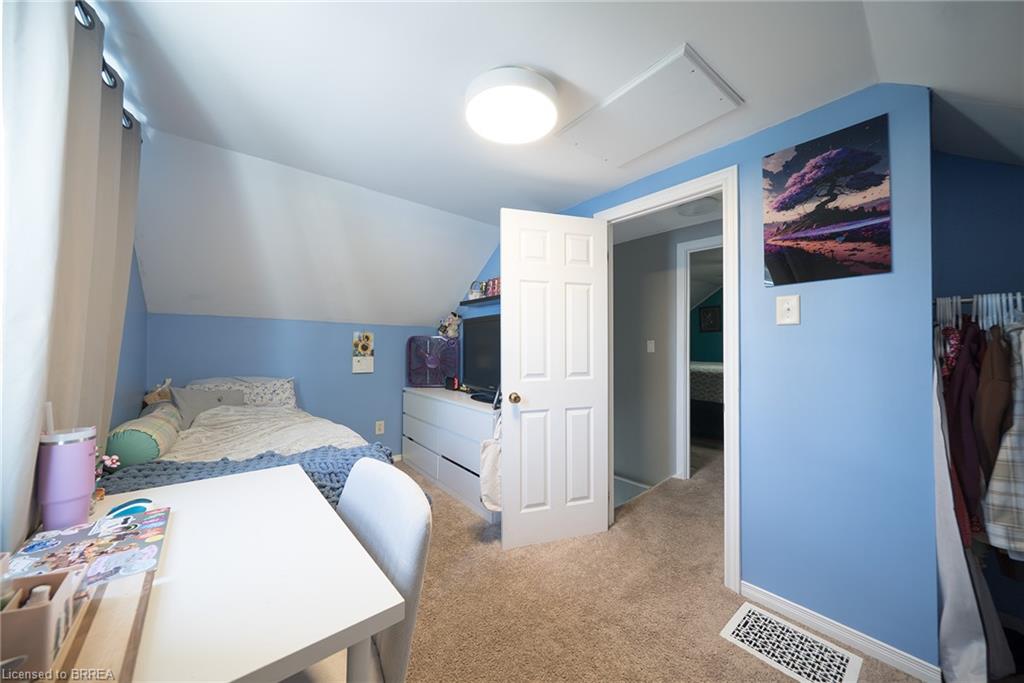 77 Eighth Avenue Property Photo 18