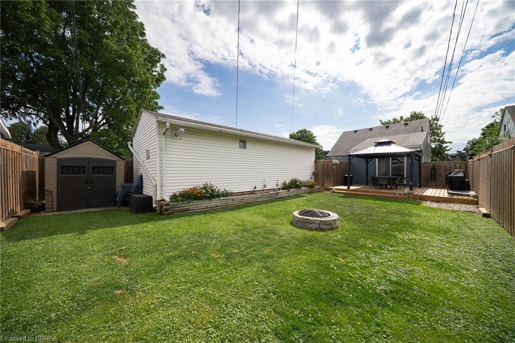77 Eighth Avenue Property Photo 23