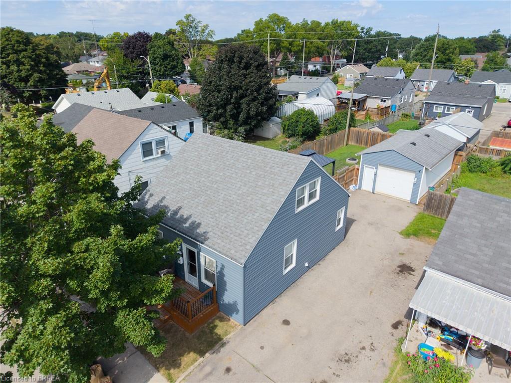 77 Eighth Avenue Property Photo 26