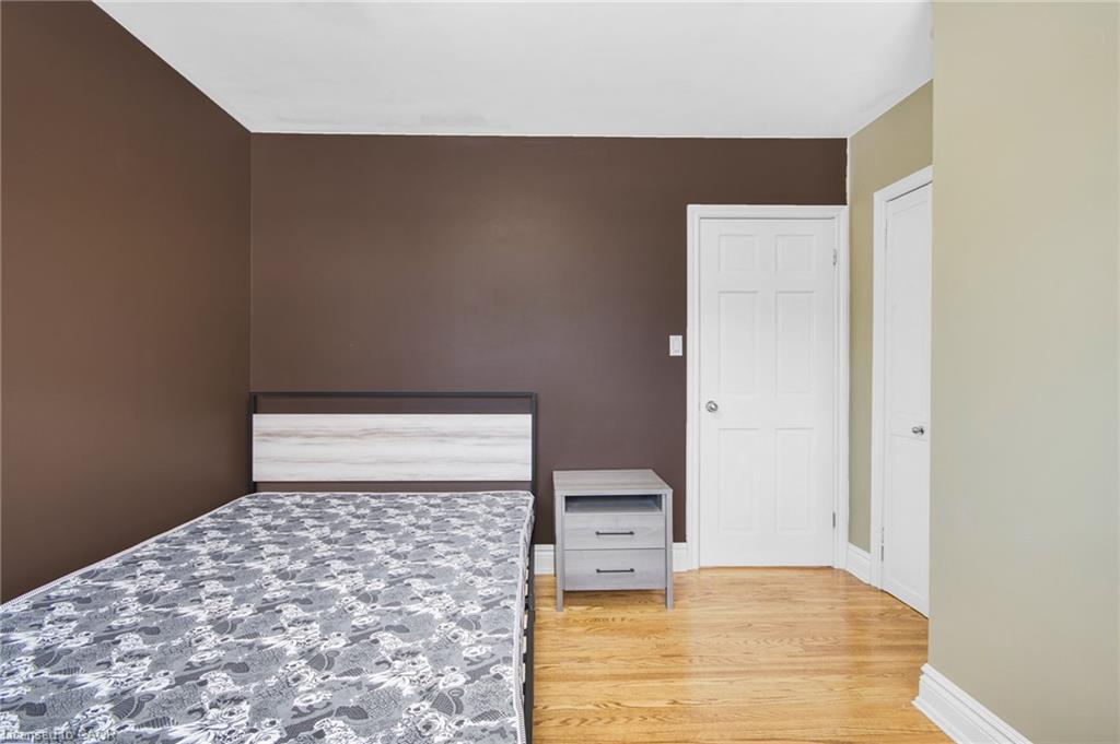 185 Burlington Street Property Photo 13