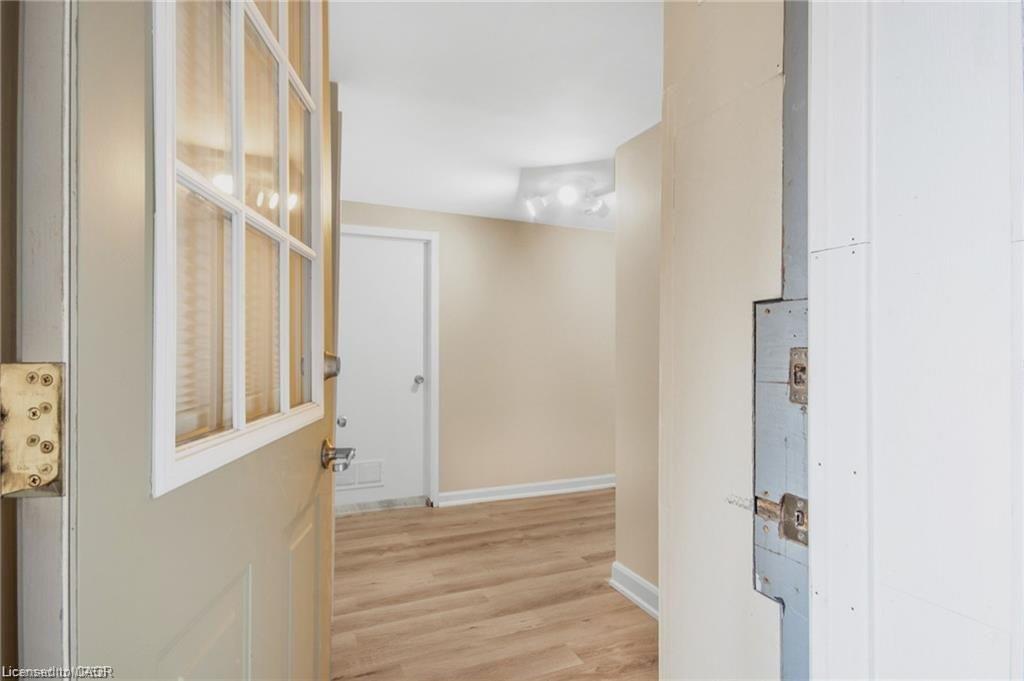 185 Burlington Street Property Photo 17