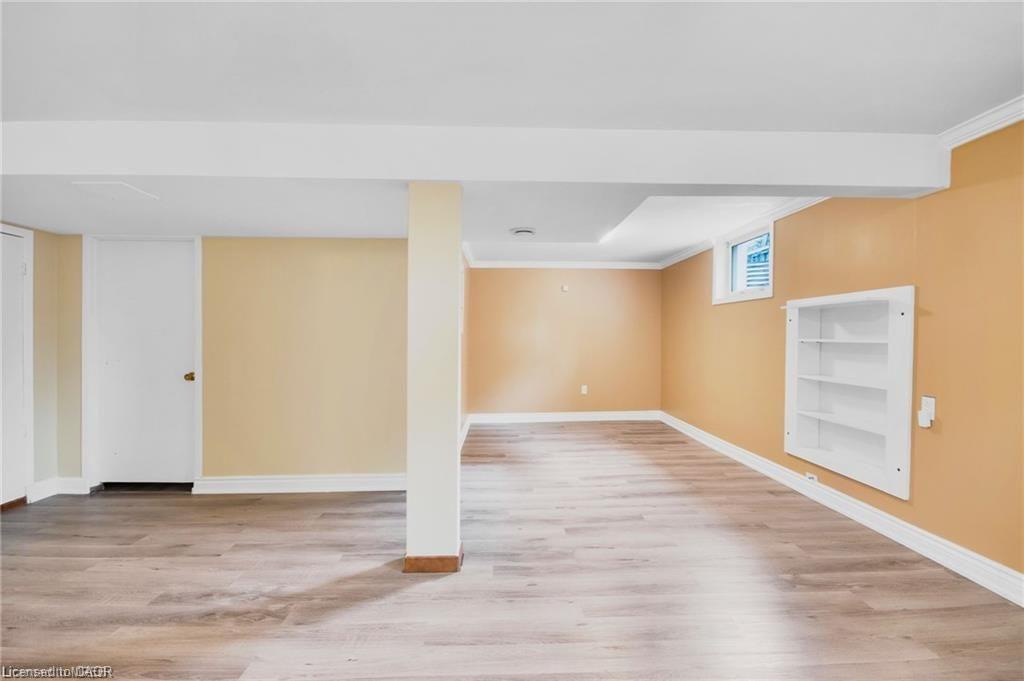 185 Burlington Street Property Photo 24