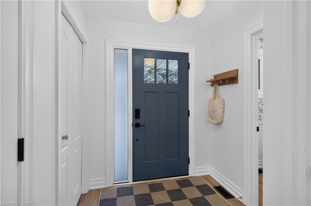 171 Golfwood Drive Property Photo 4