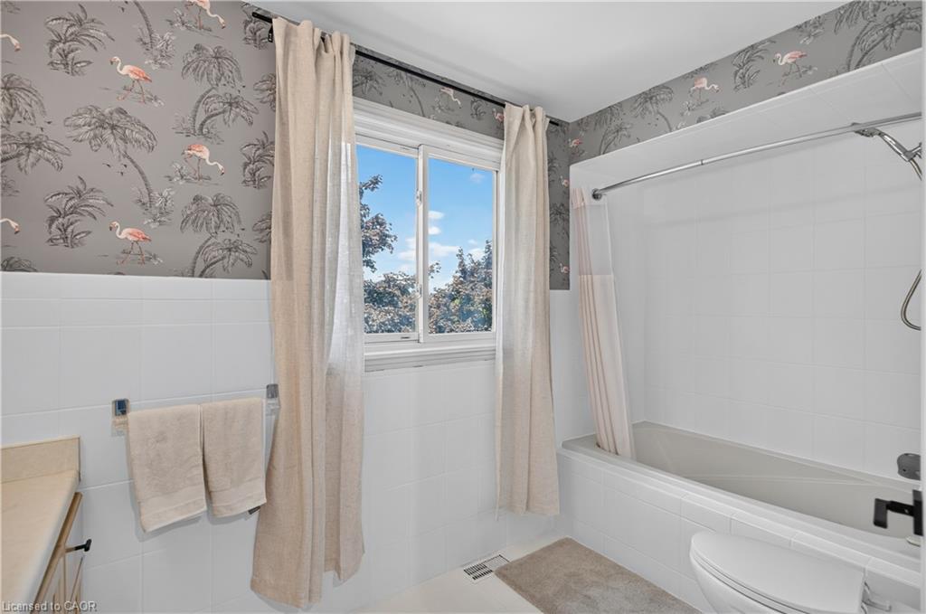 171 Golfwood Drive Property Photo 25