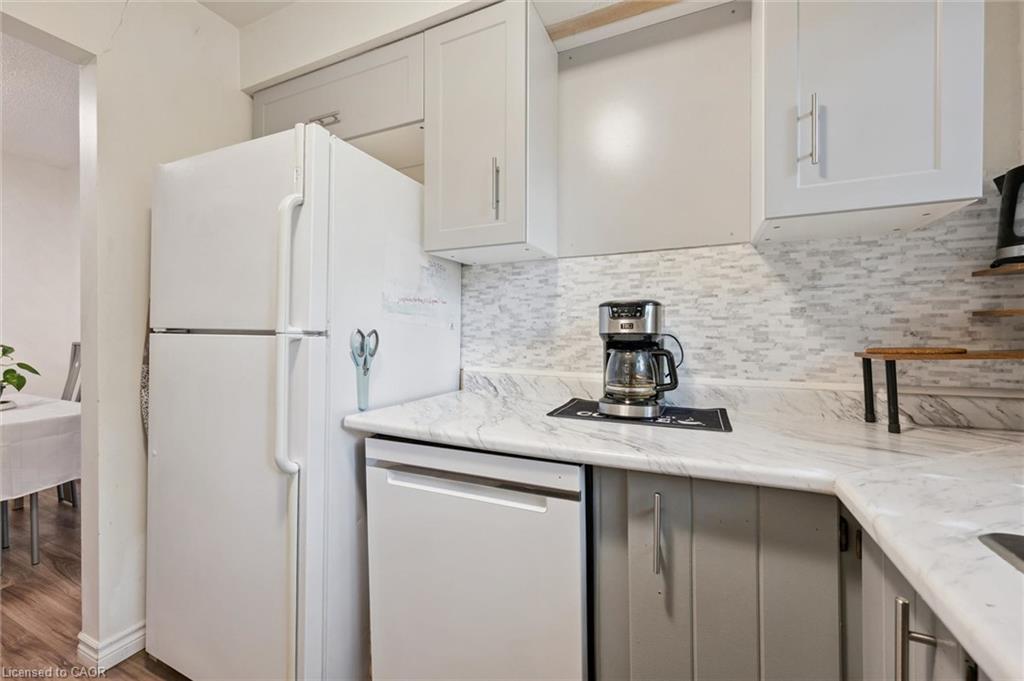 53-46 Cedarwoods Crescent Property Photo 16