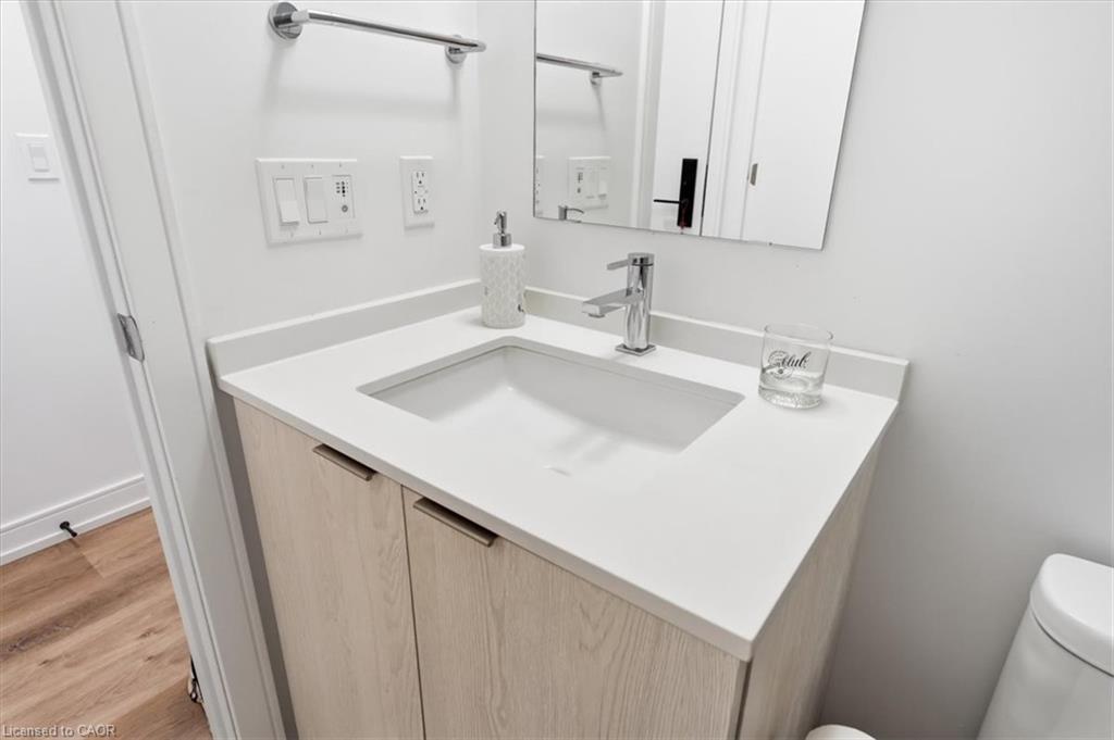 1316-1 Jarvis Street Property Photo 20