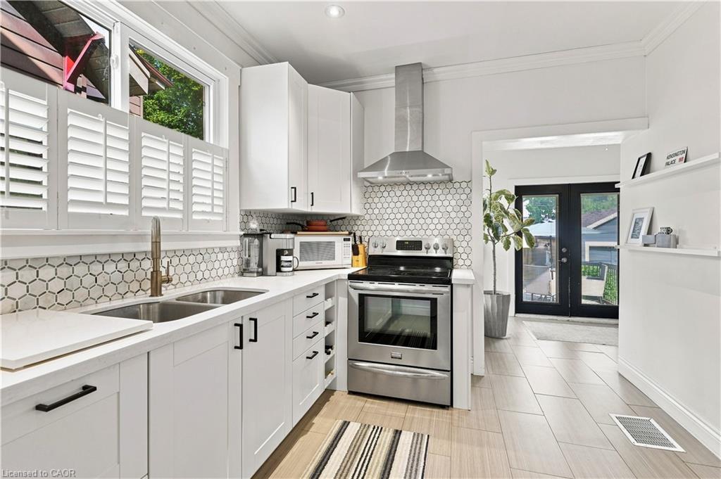 115 Kensington Avenue S Property Photo 19