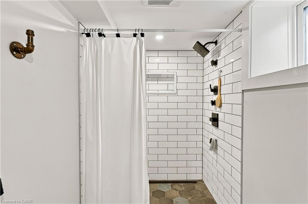115 Kensington Avenue S Property Photo 25
