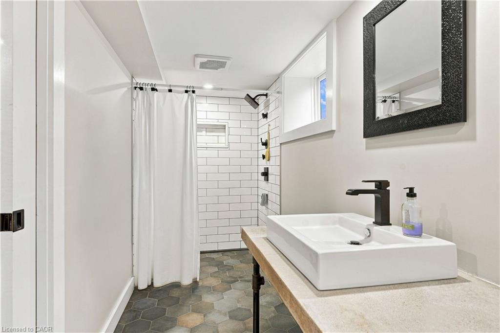 115 Kensington Avenue S Property Photo 26