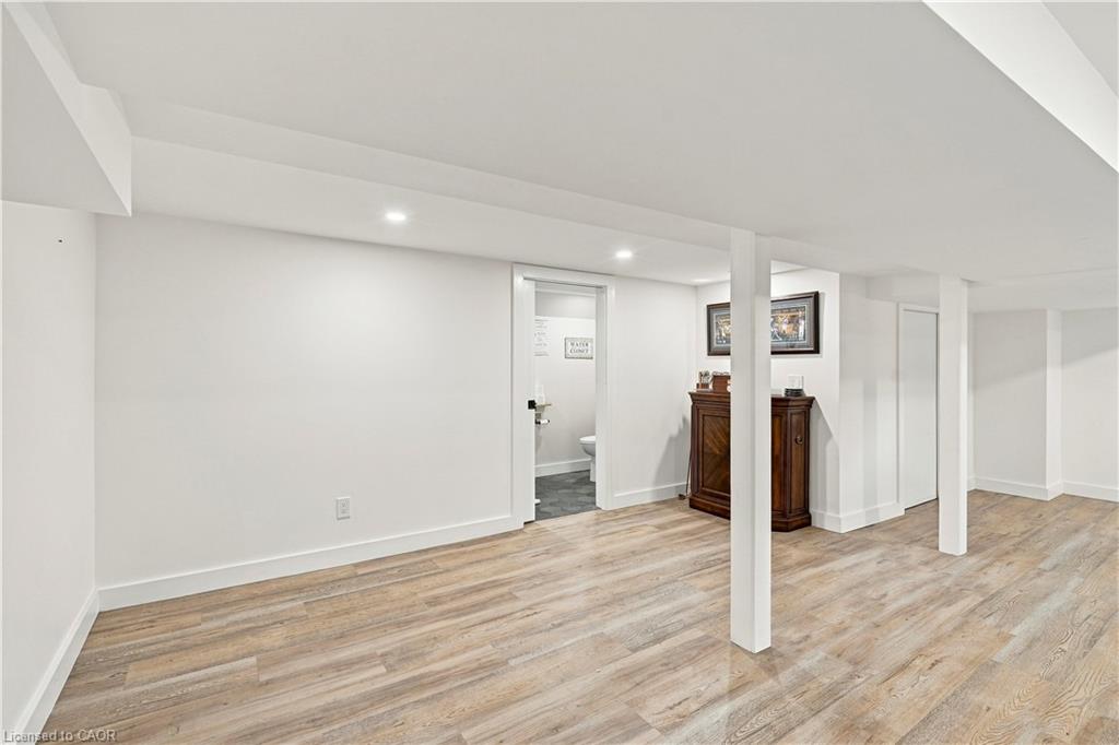 115 Kensington Avenue S Property Photo 38