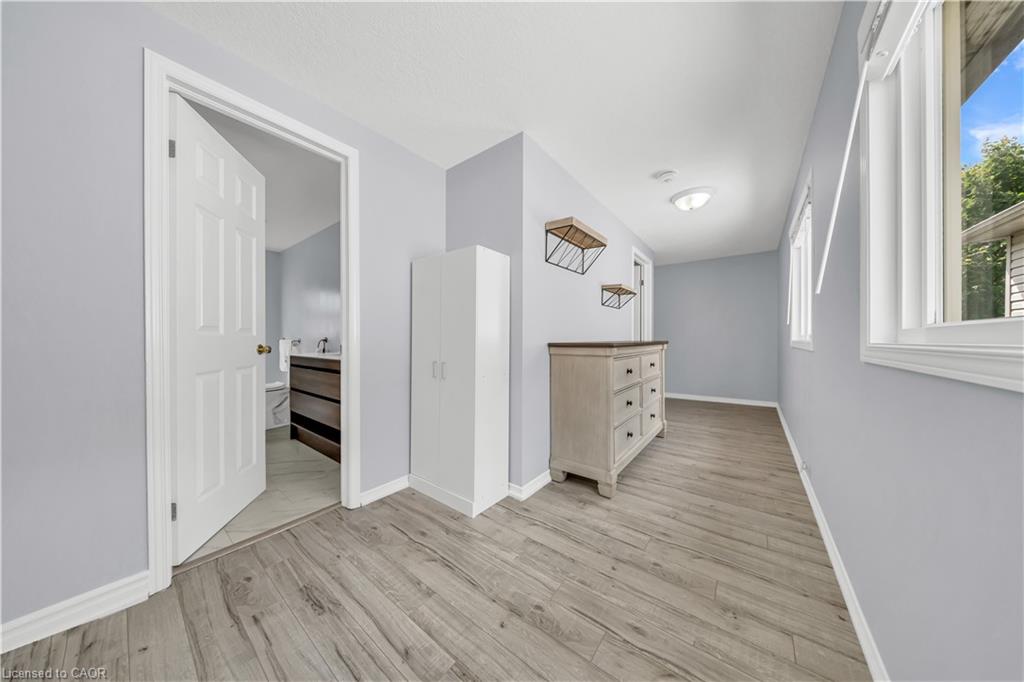 425 Speckled Alder Street Property Photo 20