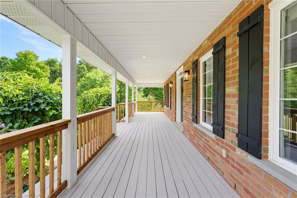 2 Glen Morris Road E Property Photo 9