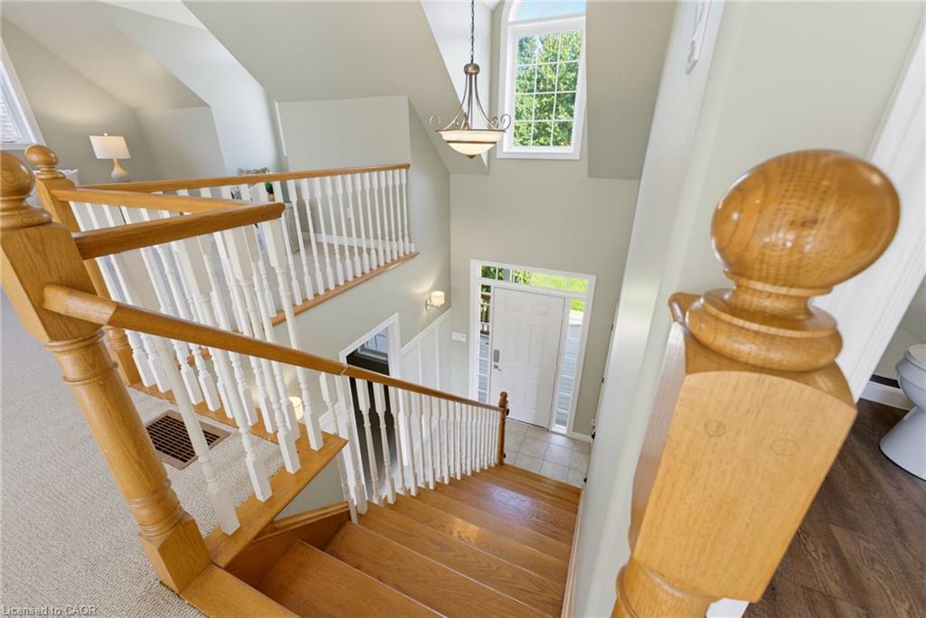 2 Glen Morris Road E Property Photo 22
