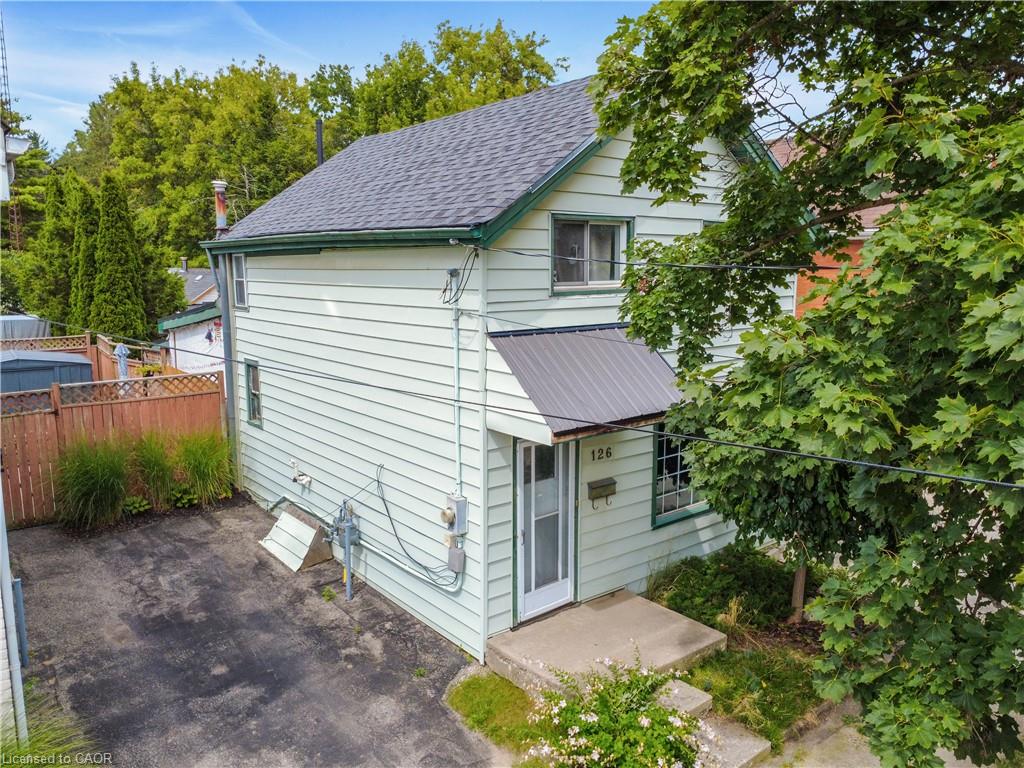 126 Cayuga Street Property Photo 2