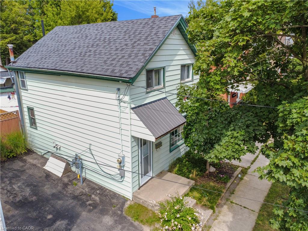 126 Cayuga Street Property Photo 3