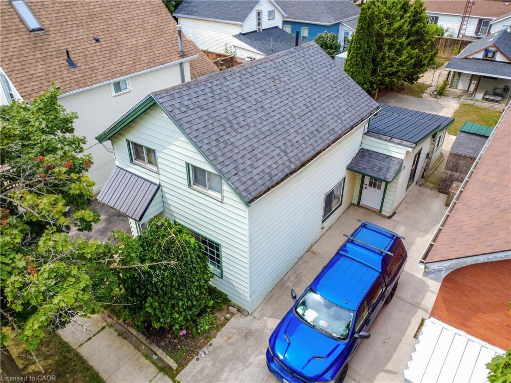 126 Cayuga Street Property Photo 4