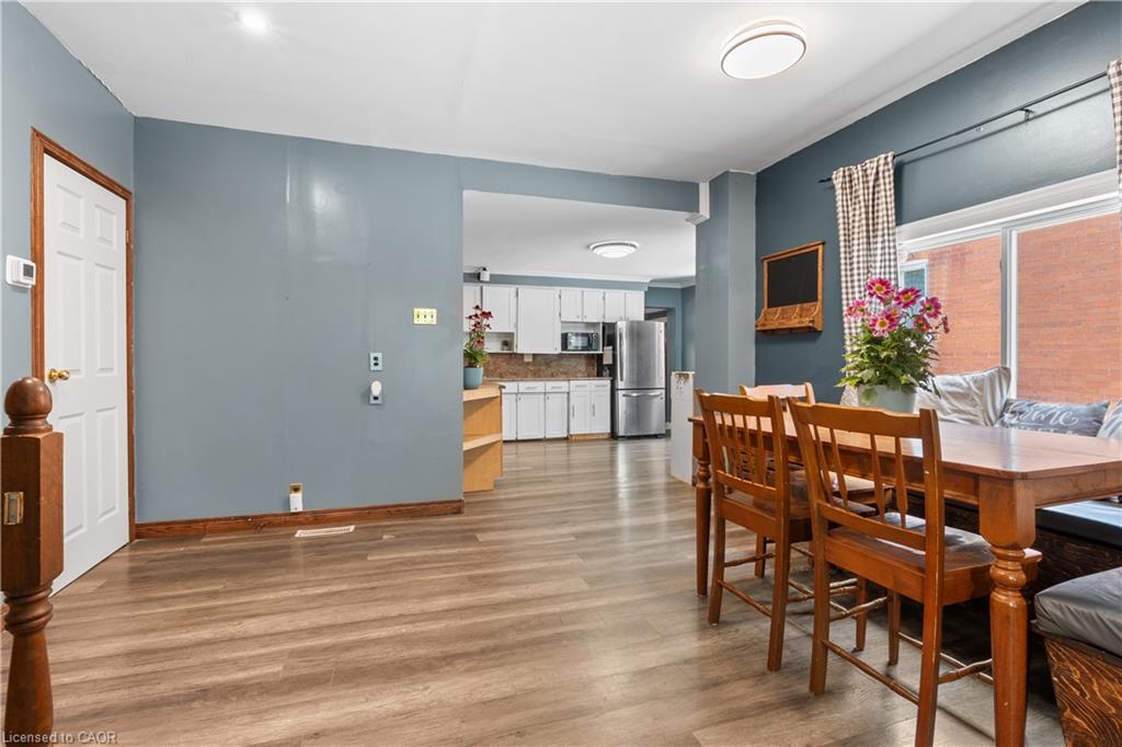 126 Cayuga Street Property Photo 17