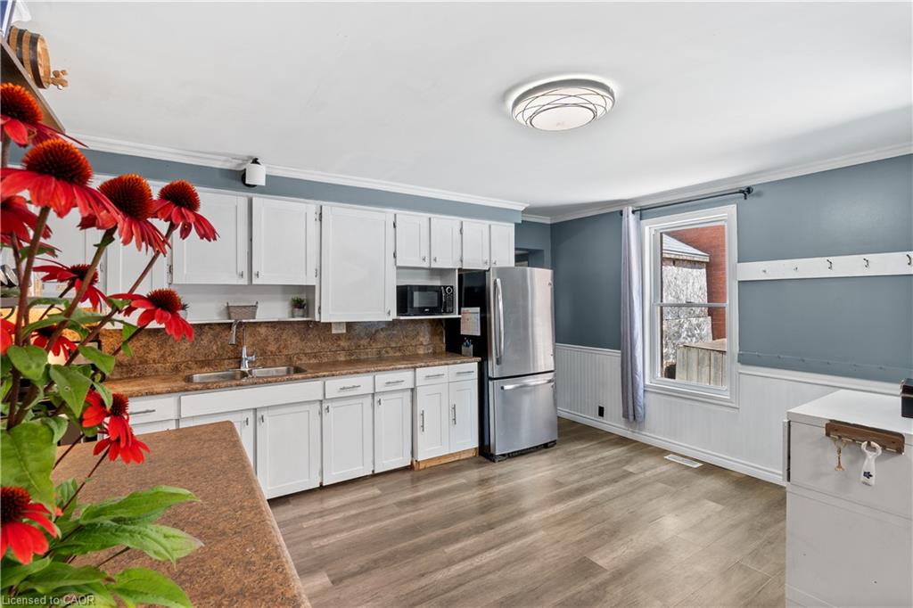 126 Cayuga Street Property Photo 20