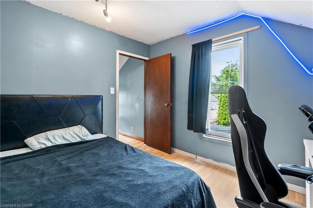 126 Cayuga Street Property Photo 35