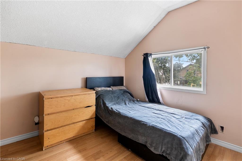 126 Cayuga Street Property Photo 39
