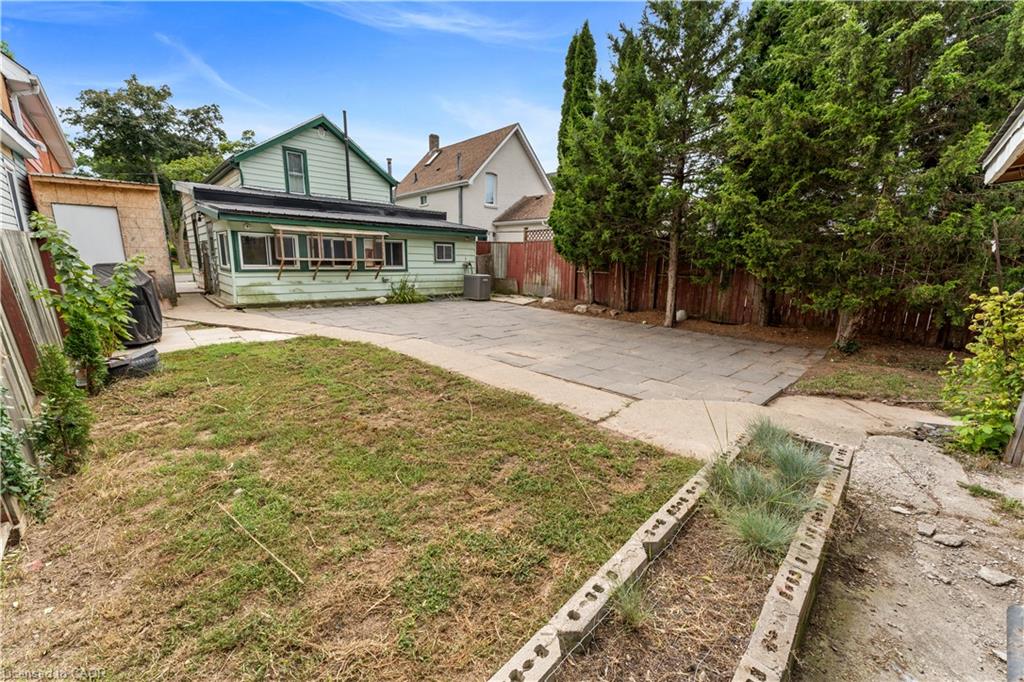 126 Cayuga Street Property Photo 42