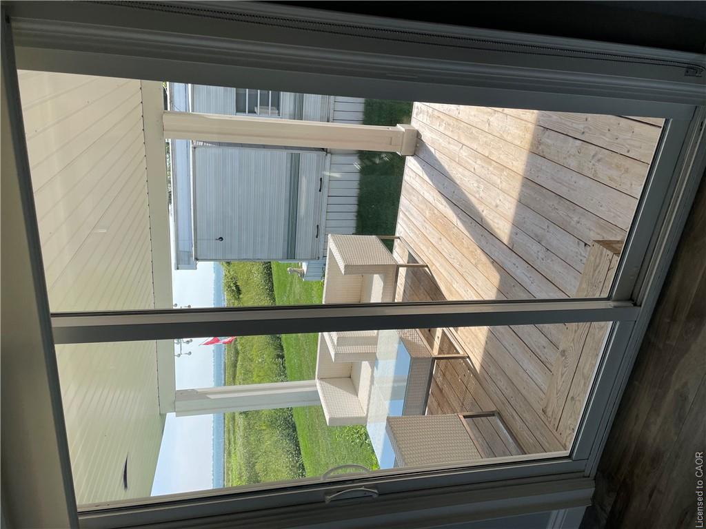 103-5 Town Line Street Property Photo 9