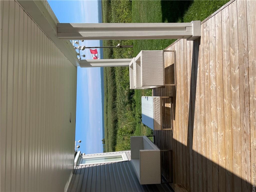 103-5 Town Line Street Property Photo 10