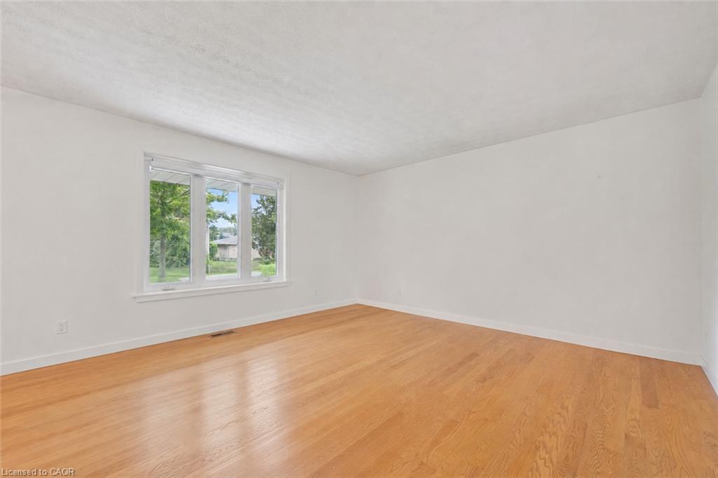 27 Dawson Drive Property Photo 3