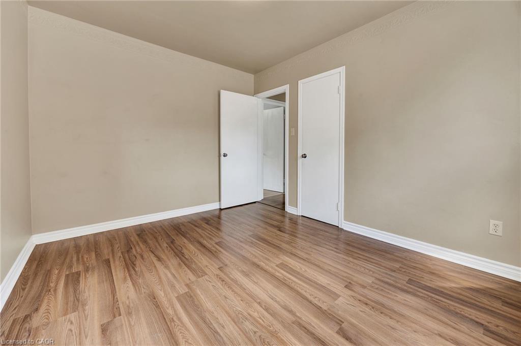 2-271 Prospect Avenue Property Photo 6