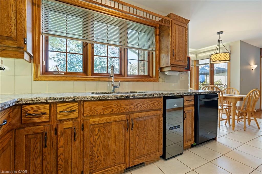 6 Howey Avenue Property Photo 12