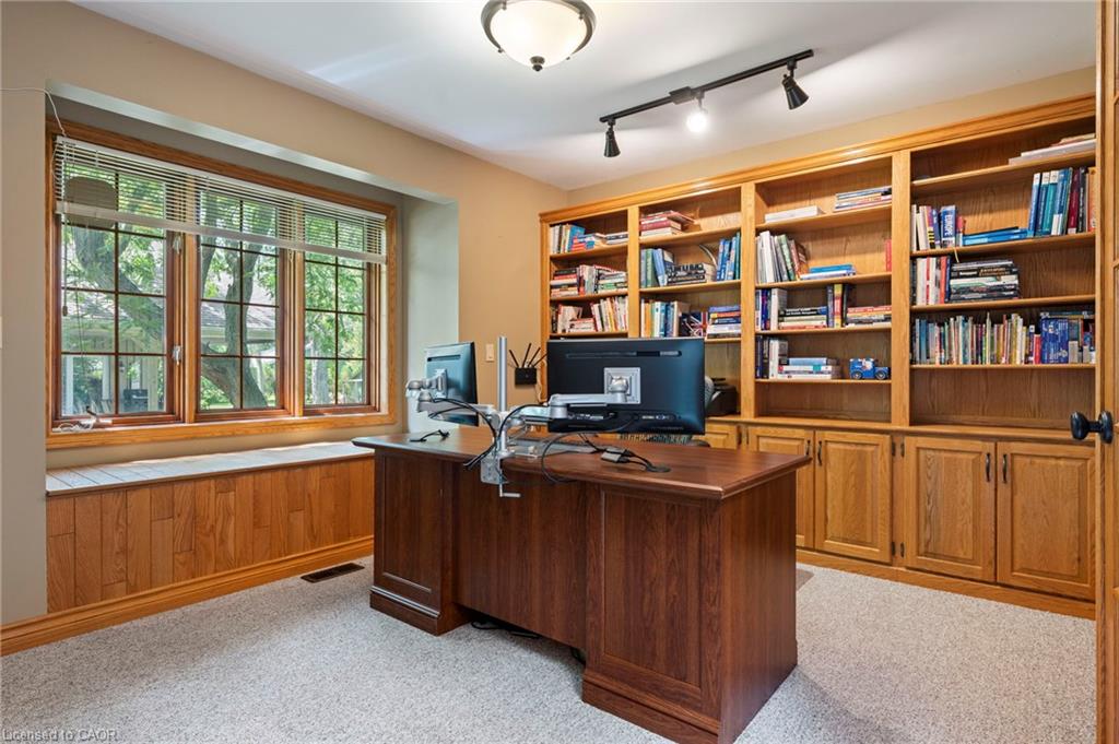 6 Howey Avenue Property Photo 16