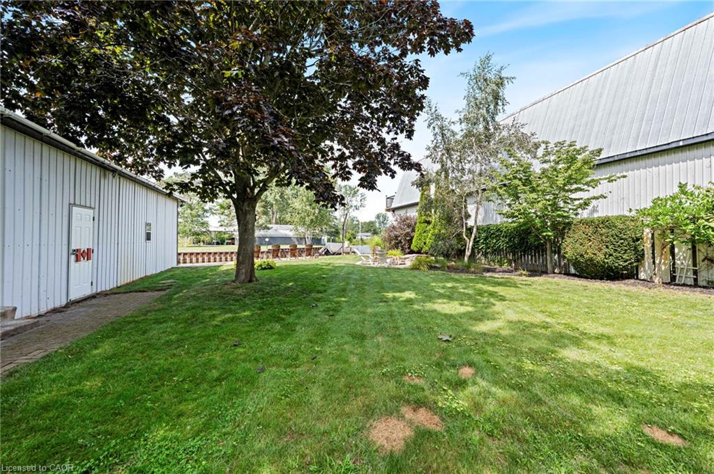 6 Howey Avenue Property Photo 33