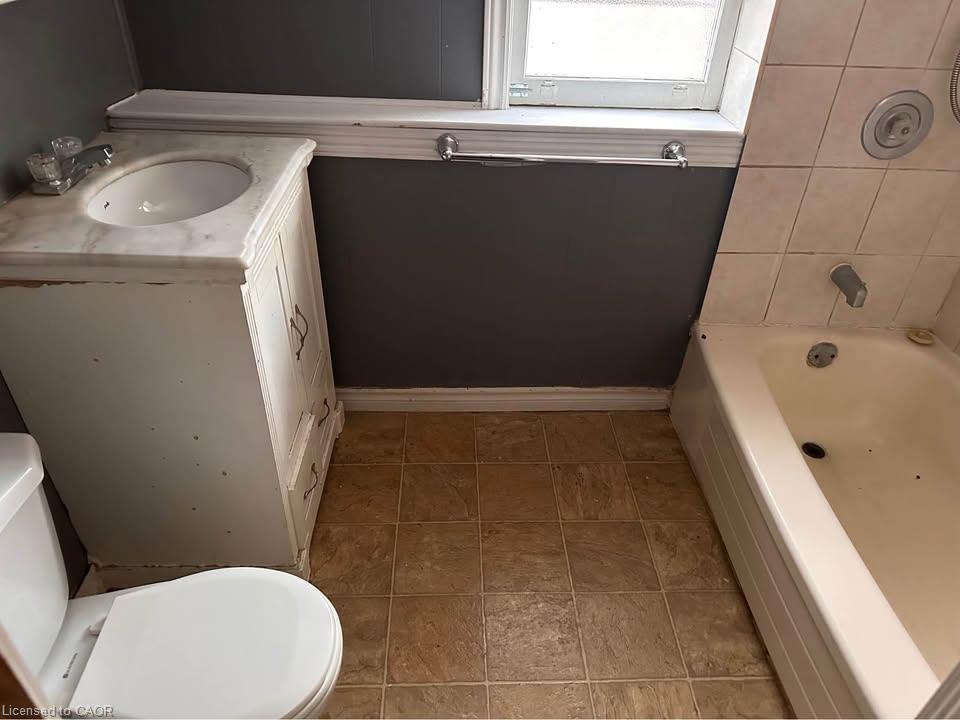 78 Richmond Street Property Photo 7