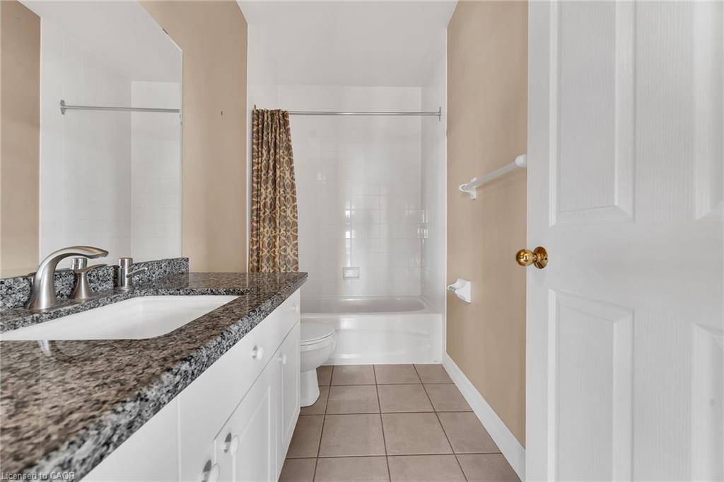 1303-255 Keats Way Property Photo 14