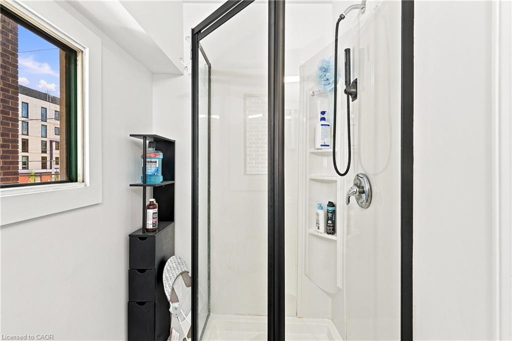 463 Dunsmure Road Property Photo 15