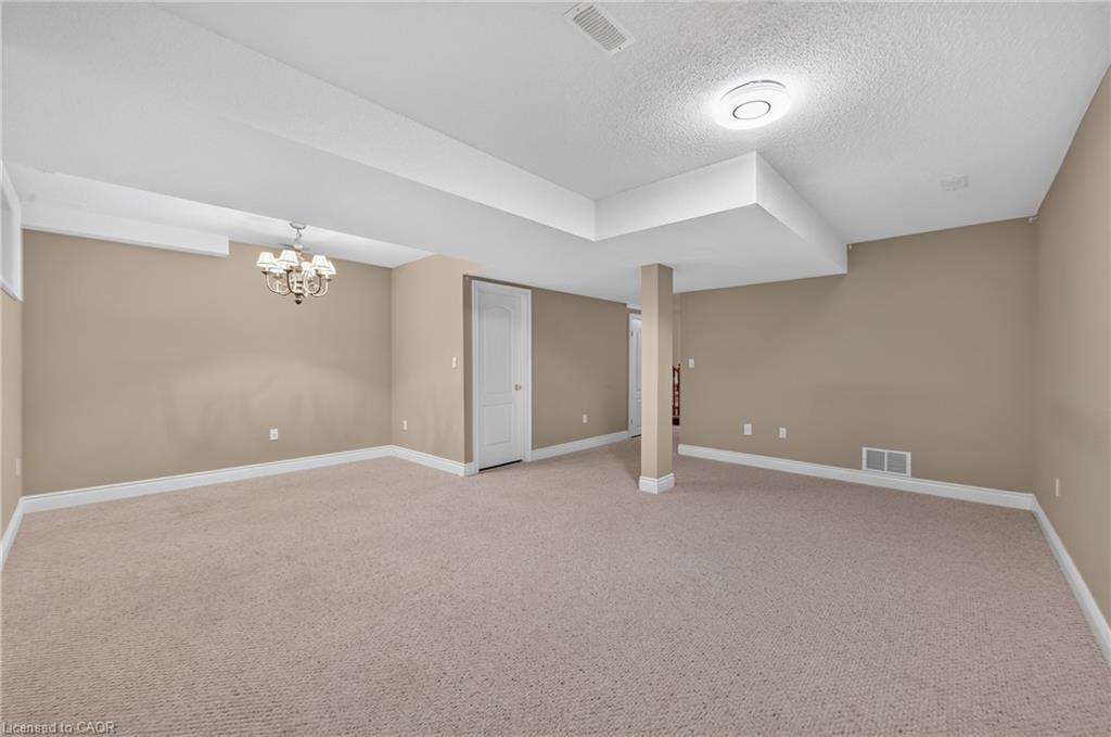 8-31 Sunvale Place Property Photo 30