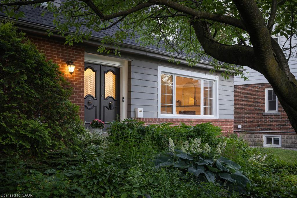 27 Arcade Crescent Property Photo 44