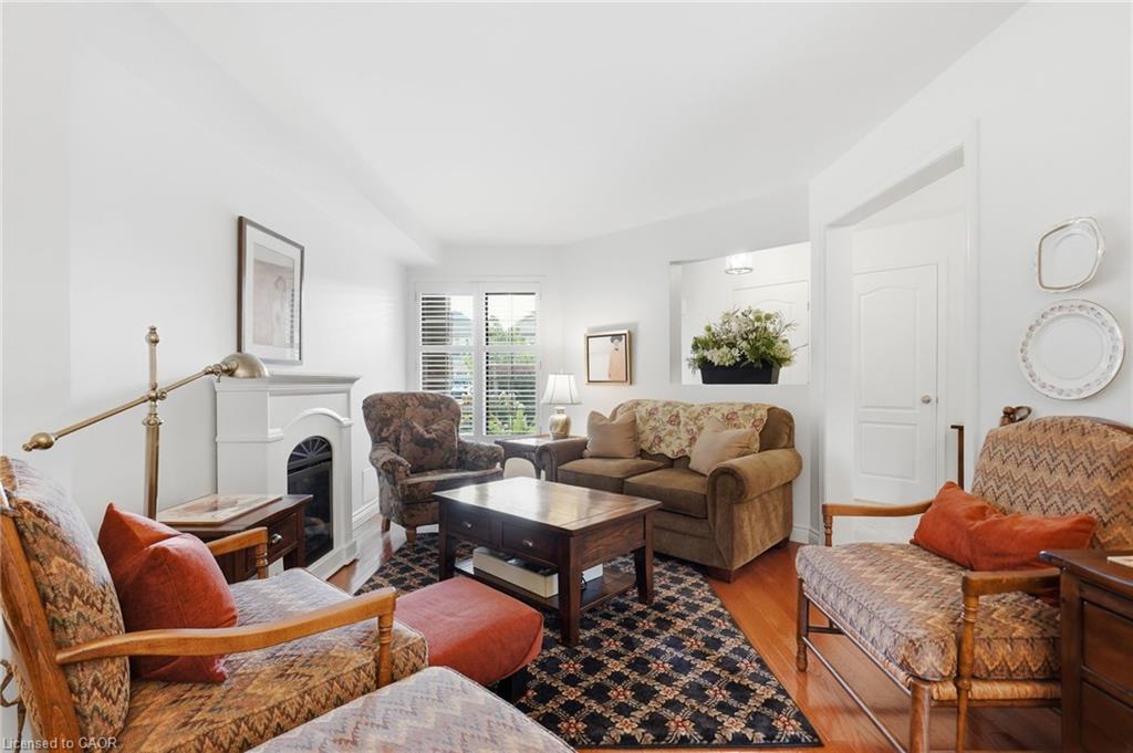 64 Redfern Avenue Property Photo 9