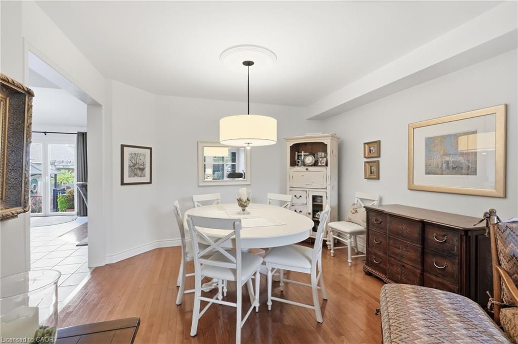 64 Redfern Avenue Property Photo 11