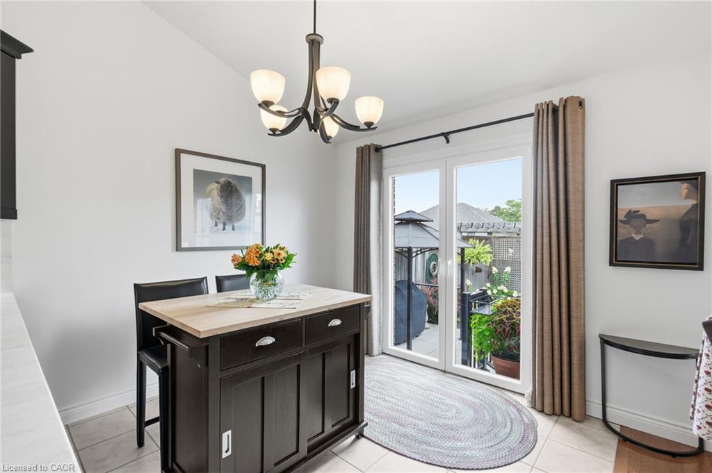 64 Redfern Avenue Property Photo 18