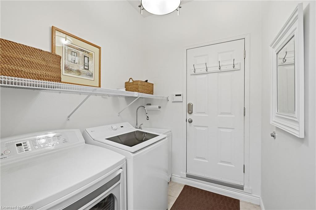 64 Redfern Avenue Property Photo 36