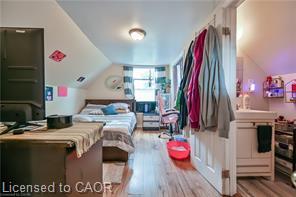 139 Balsam Avenue S Property Photo 18