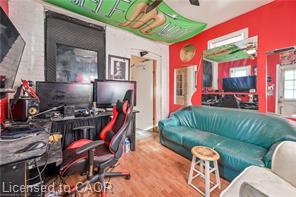139 Balsam Avenue S Property Photo 26