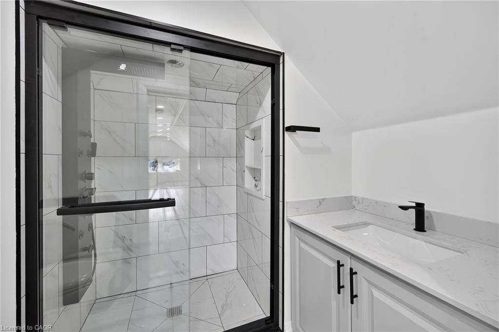 29 Mckinstry Street Property Photo 19
