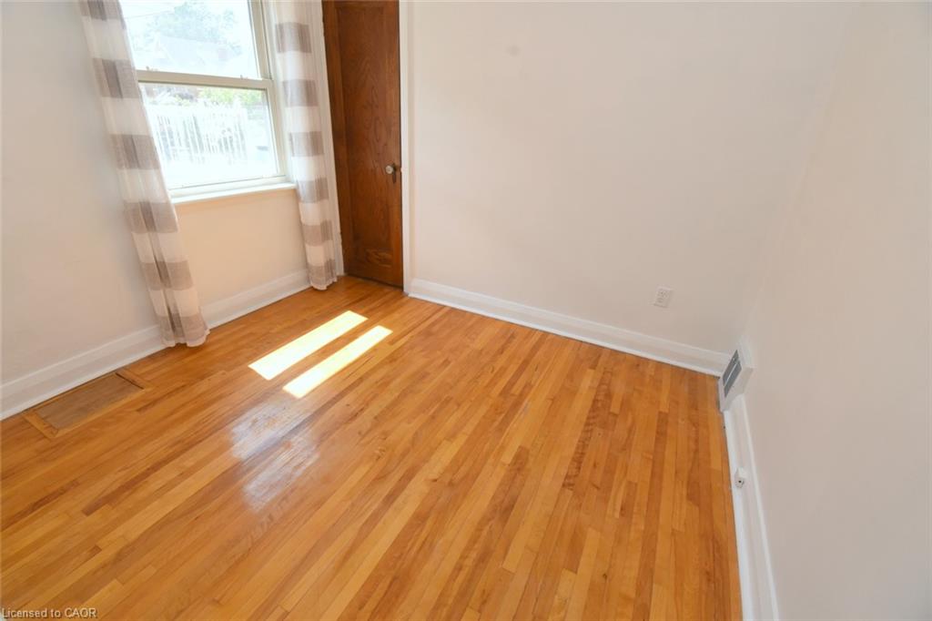 575 Upper Wentworth Street Property Photo 15